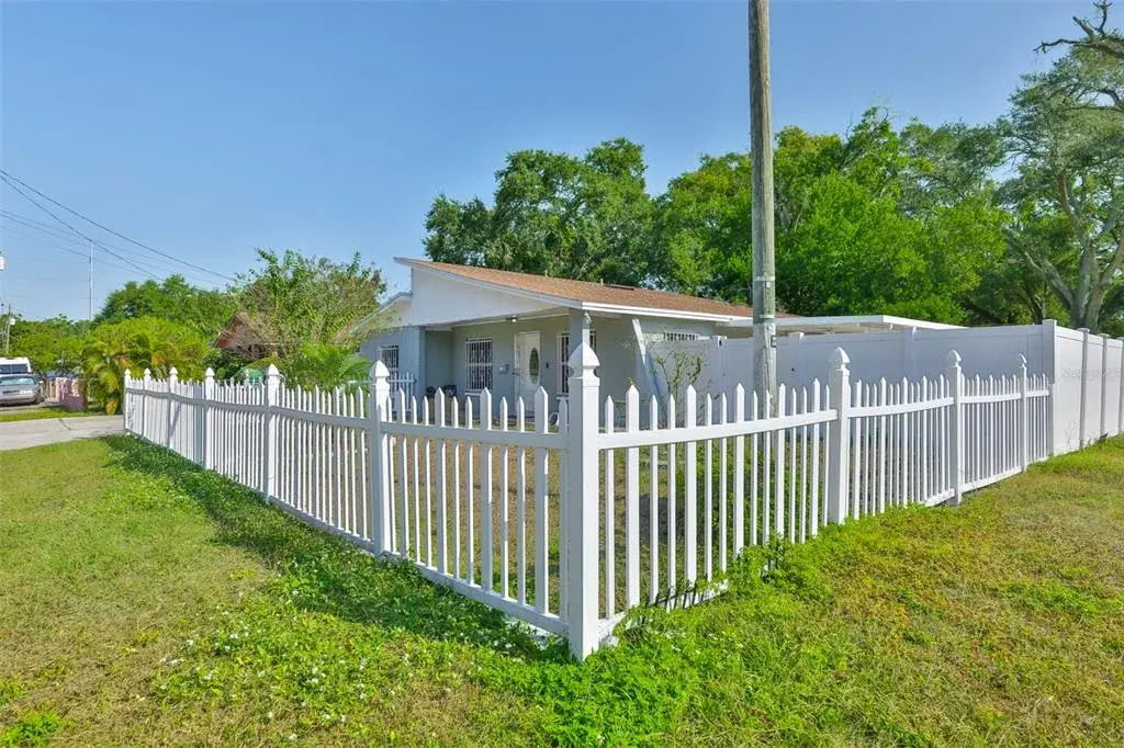 Property for sale at 3901 N CLEARFIELD AVENUE, TAMPA, FL, 33603