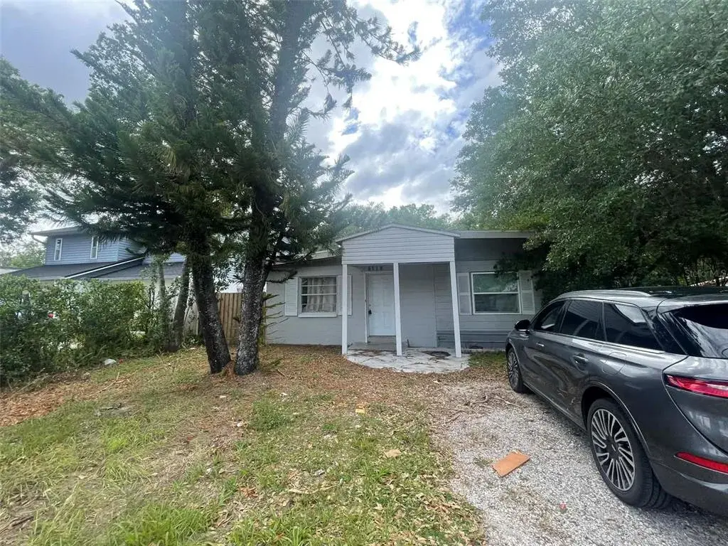 Property for sale at 8716 N TANGERINE PLACE, TAMPA, FL, 33617