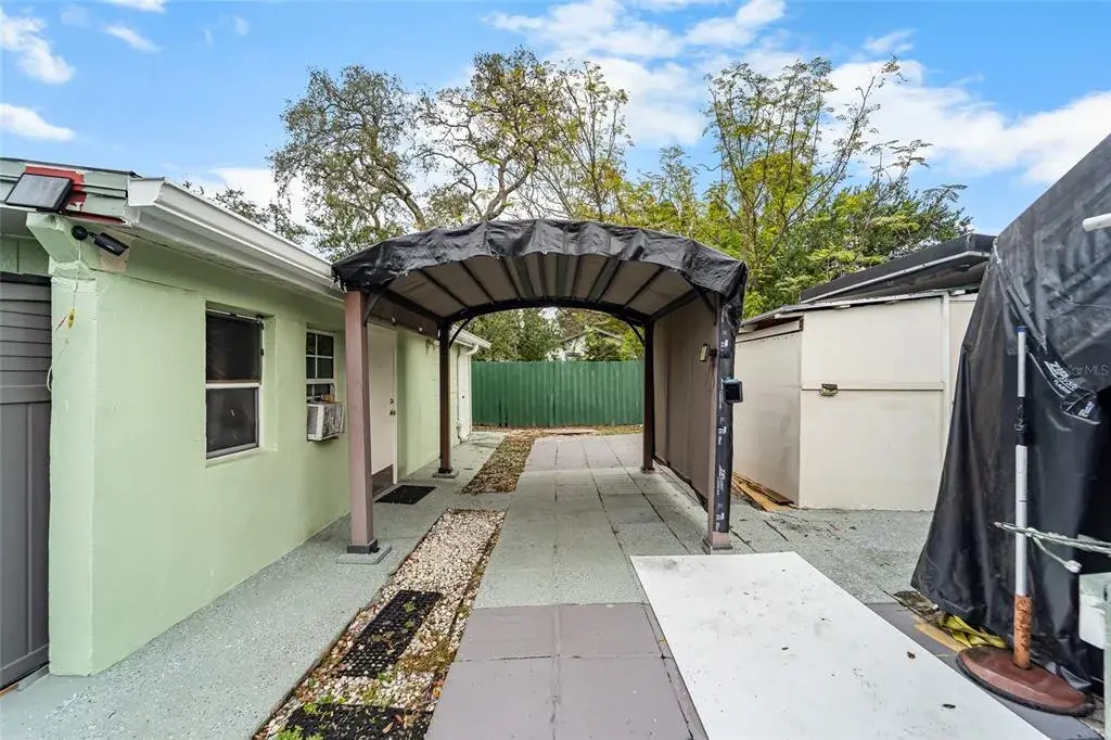 Property for sale at 10001 N ARDEN AVENUE, TAMPA, FL, 33612