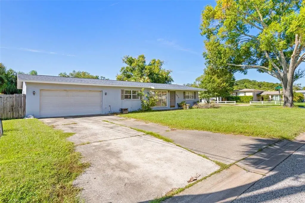Property for sale at 4414 W FAIR OAKS AVENUE, TAMPA, FL, 33611