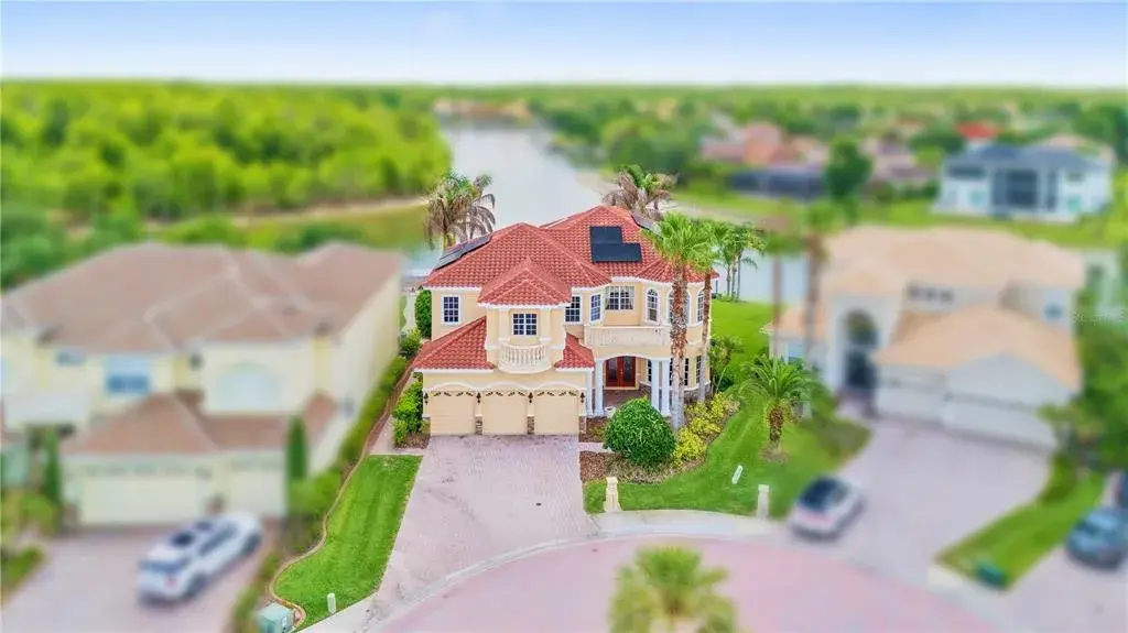 Property for sale at 10603 CAYMAN ISLE COURT, TAMPA, FL, 33647