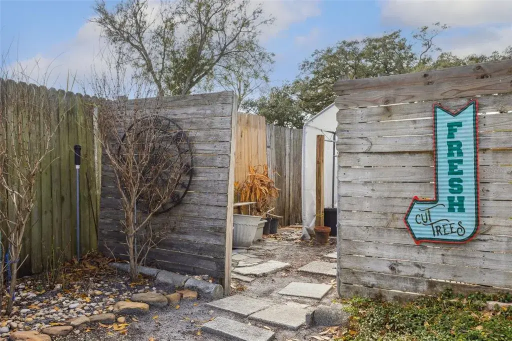 Property for sale at 1023 N BASK DRIVE, TAMPA, FL, 33603