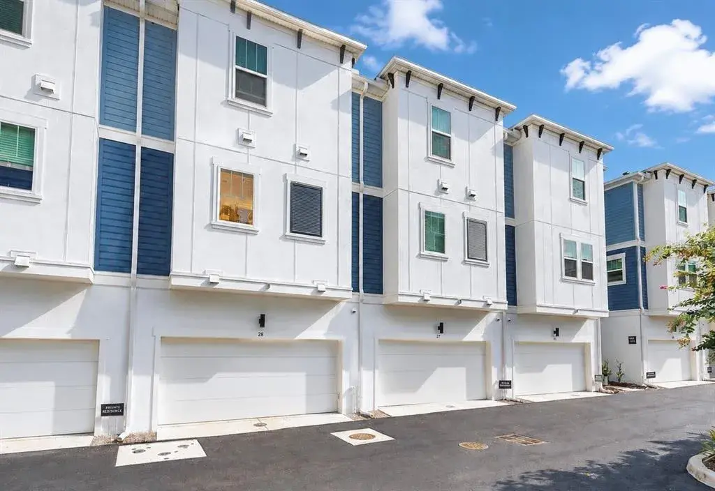 Property for sale at 6605 N NEBRASKA AVENUE UNIT 28, TAMPA, FL, 33604