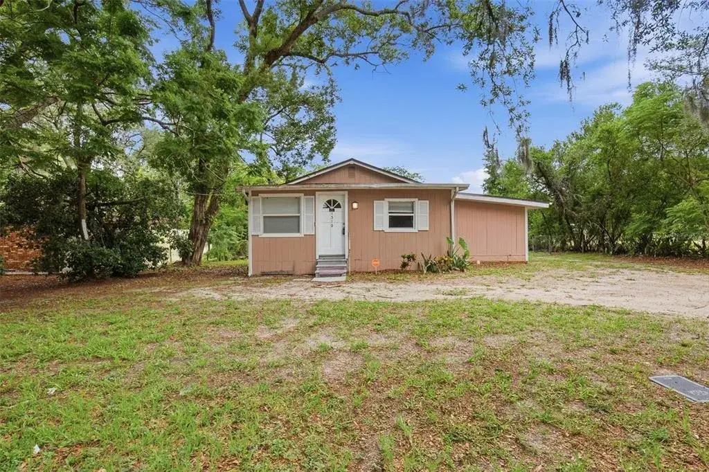 Property for sale at 1510 E NAVAJO AVENUE, TAMPA, FL, 33612
