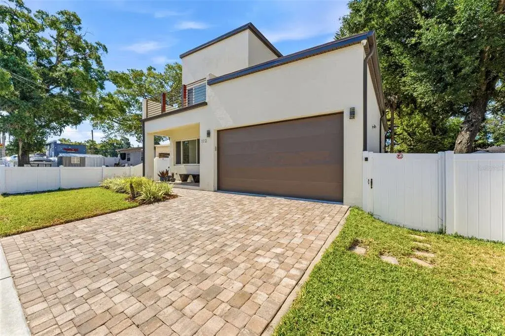 Property for sale at 112 W SLIGH AVENUE, TAMPA, FL, 33604
