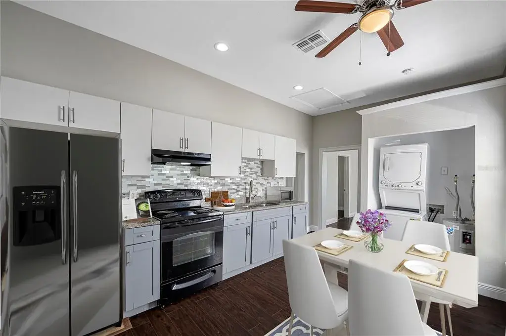 Property for sale at 2118 W PALMETTO STREET, TAMPA, FL, 33607