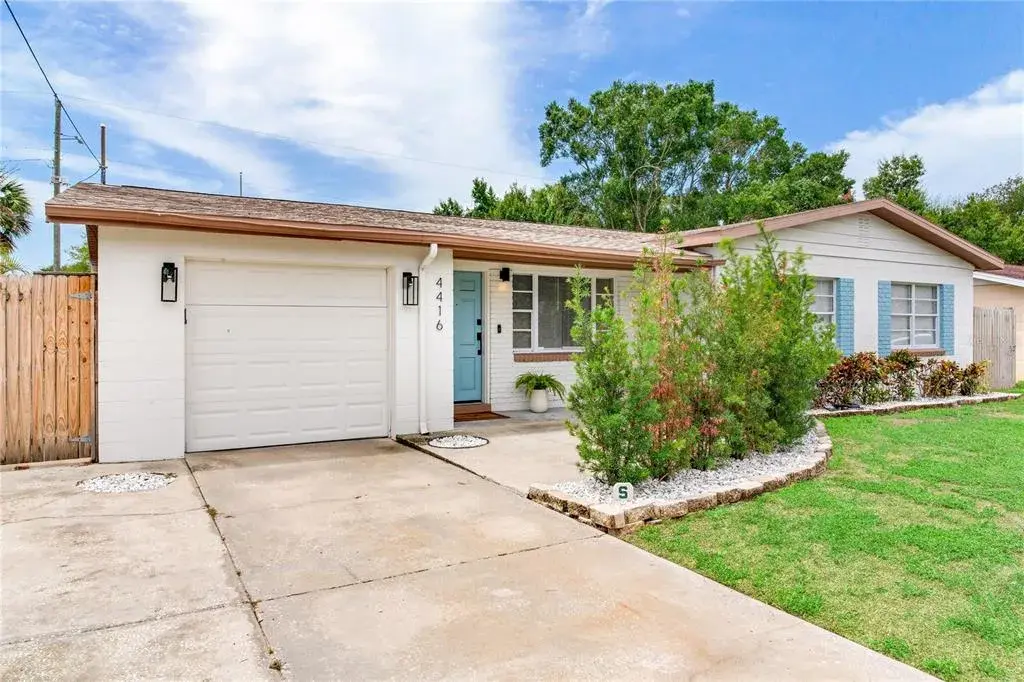 Property for sale at 4416 W BAY COURT AVENUE, TAMPA, FL, 33611