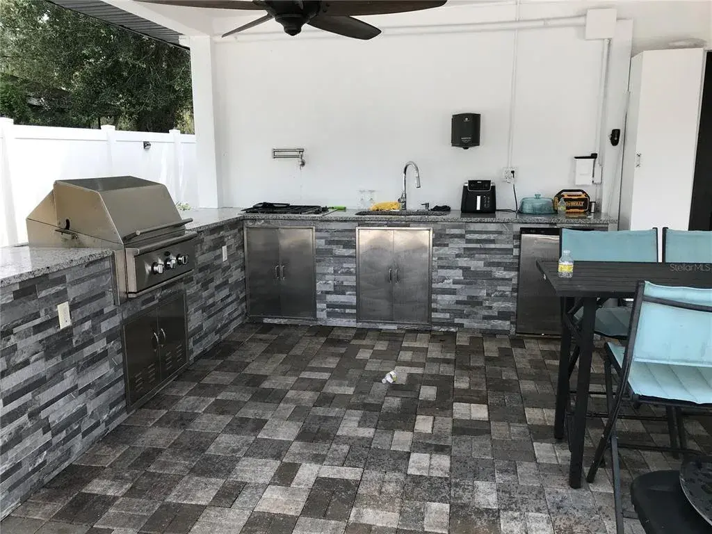 Property for sale at 6908 N 21ST STREET, TAMPA, FL, 33610