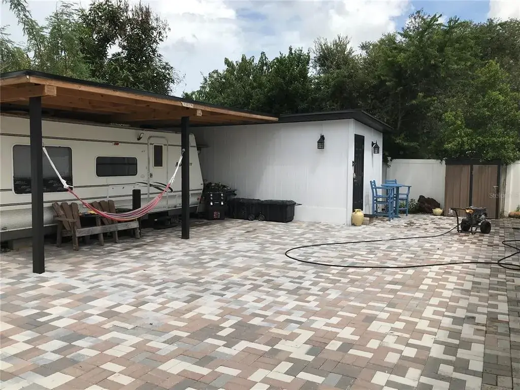 Property for sale at 6908 N 21ST STREET, TAMPA, FL, 33610