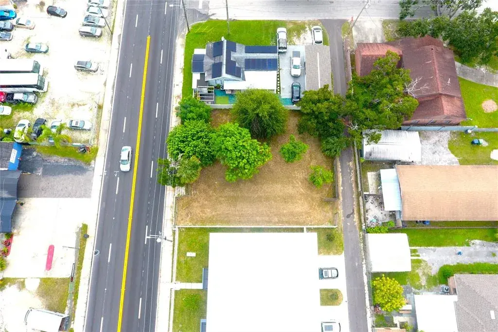 Property for sale at 2606 W COLUMBUS DRIVE, TAMPA, FL, 33607