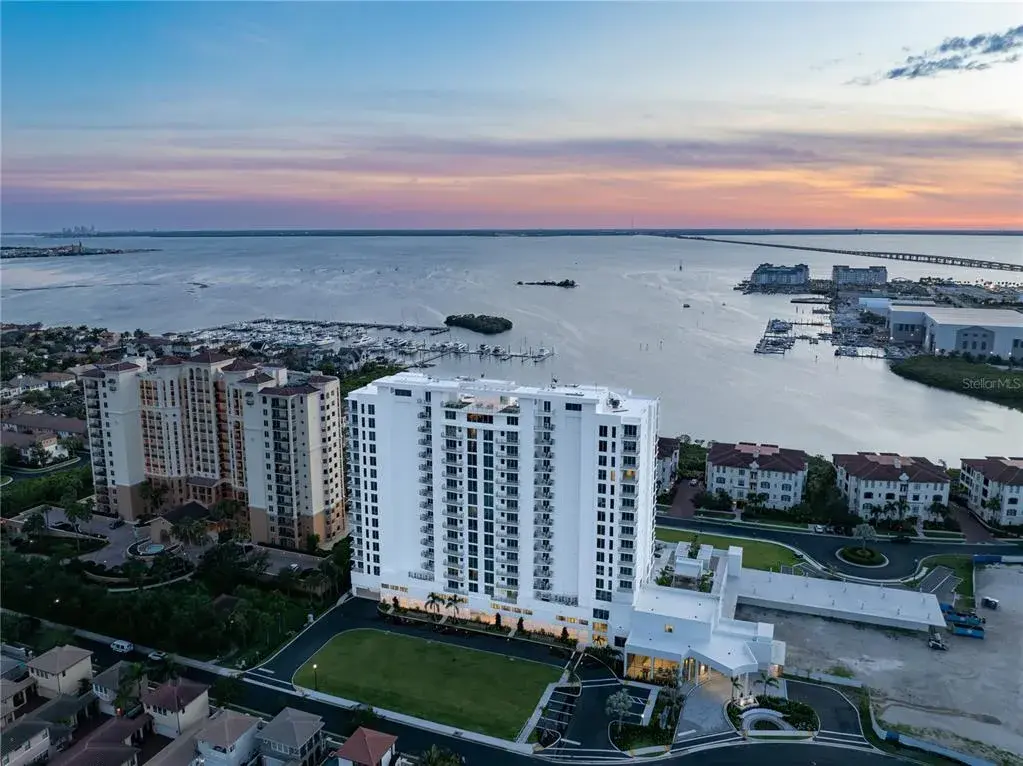Property for sale at 5713 BOWEN DANIEL DRIVE UNIT 402, TAMPA, FL, 33616