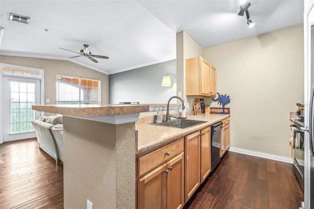 Property for sale at 5000 CULBREATH KEY WAY UNIT 1-309, TAMPA, FL, 33611