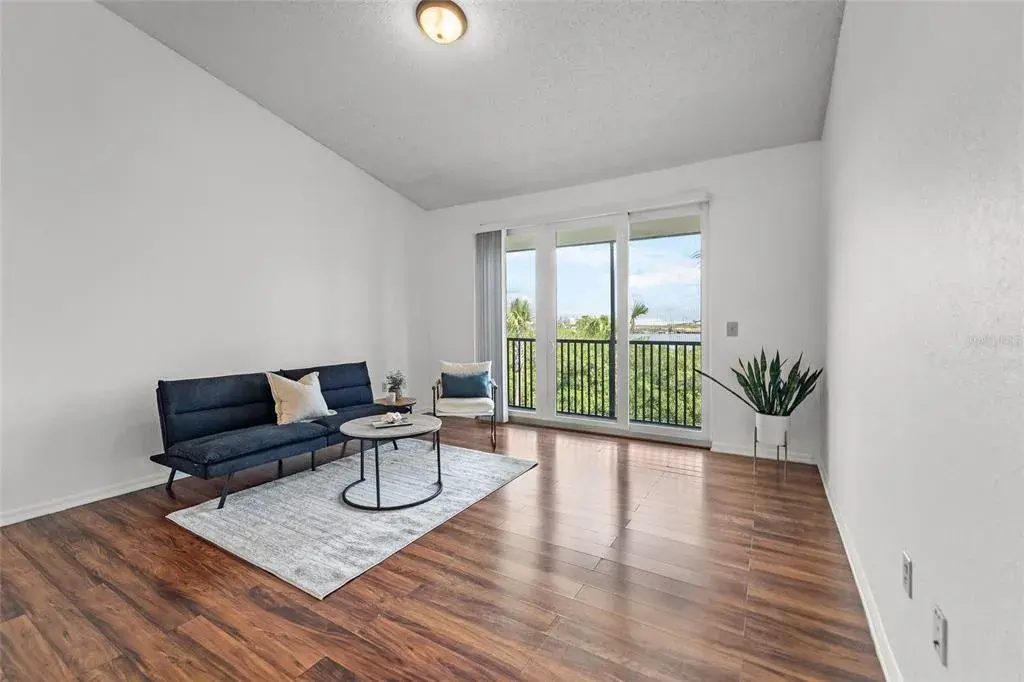 Property for sale at 1109 NORMANDY TRACE ROAD UNIT 1109, TAMPA, FL, 33602