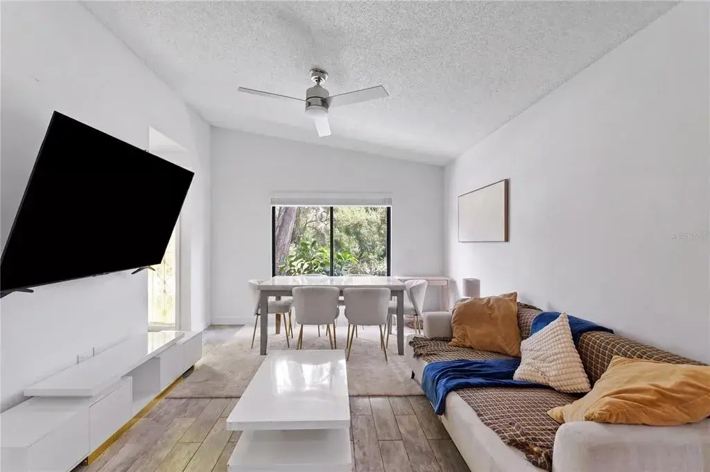 Property for sale at 8520 N BRANCH AVENUE, TAMPA, FL, 33604