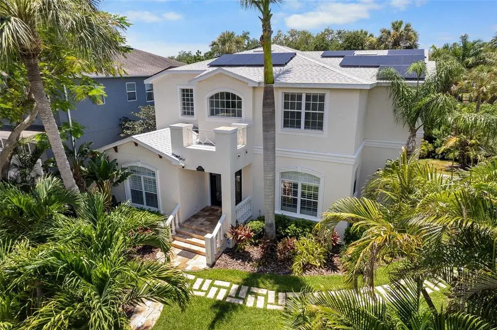 Property for sale at 4802 W BEACHWAY DRIVE, TAMPA, FL, 33609