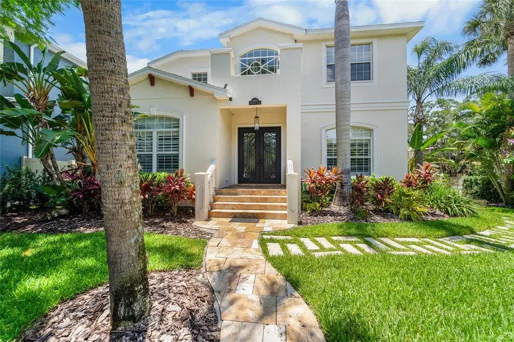 Property for sale at 4802 W BEACHWAY DRIVE, TAMPA, FL, 33609