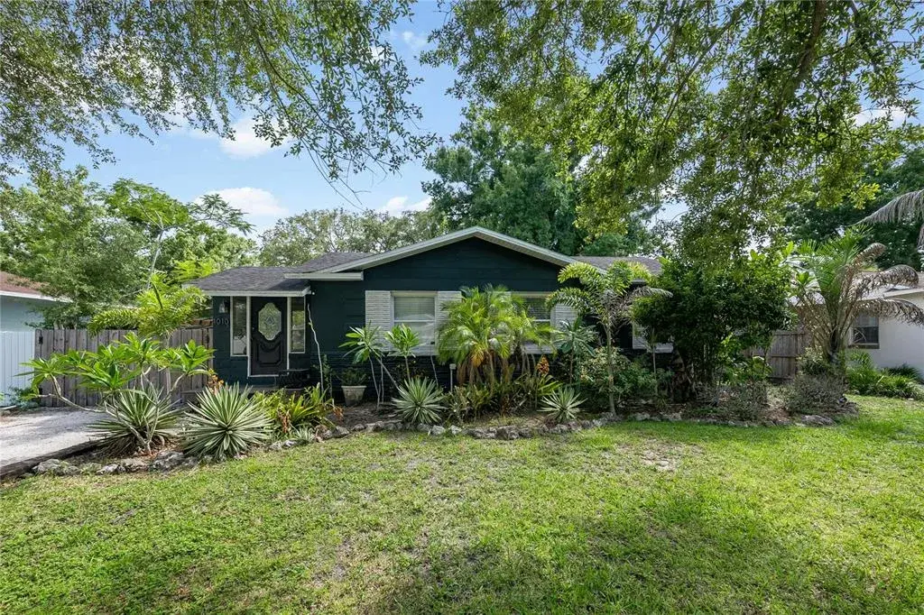 Property for sale at 1010 W BERRY AVENUE, TAMPA, FL, 33603