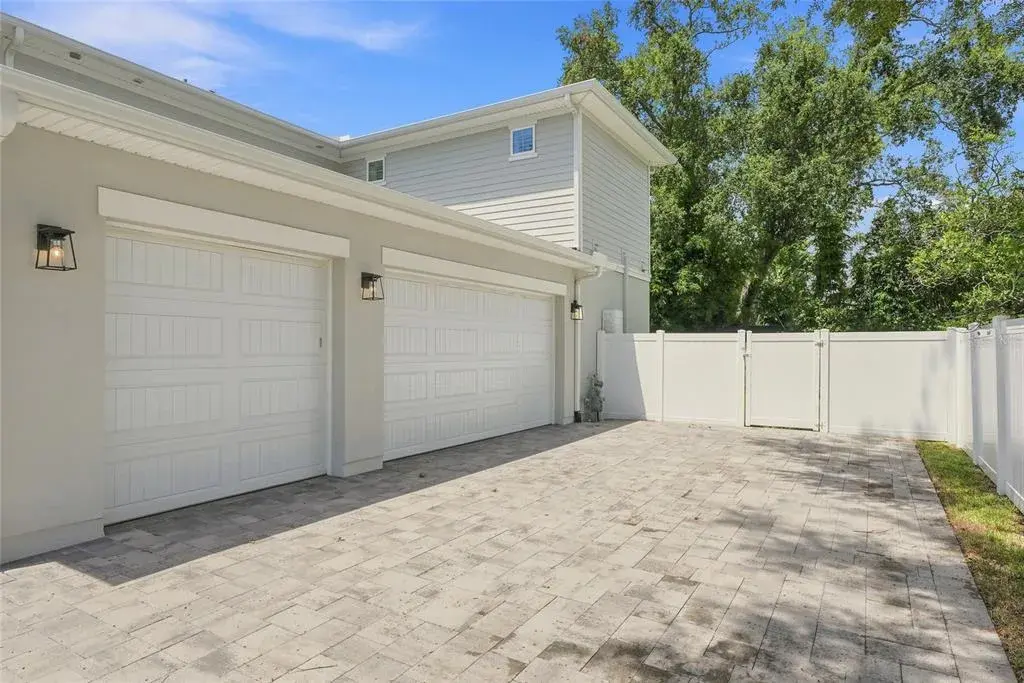 Property for sale at 4309 W BARCELONA STREET, TAMPA, FL, 33629