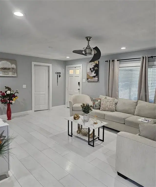 Property for sale at 9306 FOREST HILLS DRIVE, TAMPA, FL, 33612