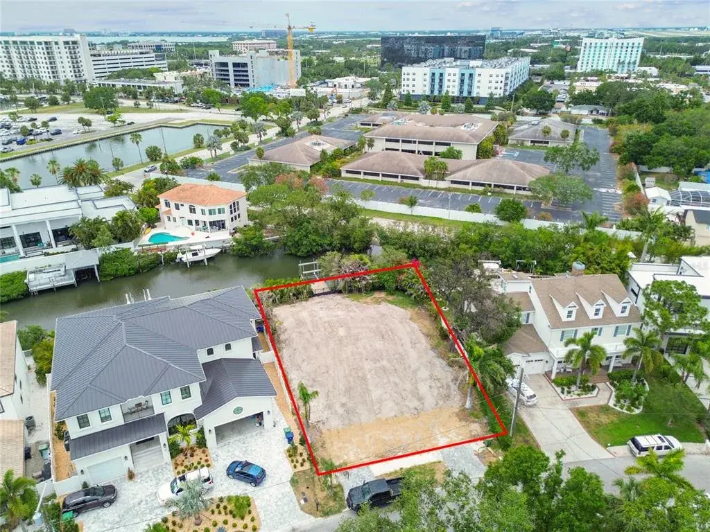 Property for sale at 17 W SPANISH MAIN STREET, TAMPA, FL, 33609