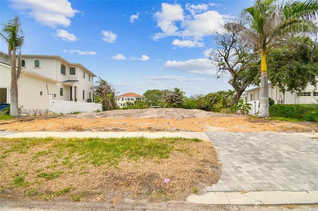 Property for sale at 17 W SPANISH MAIN STREET, TAMPA, FL, 33609