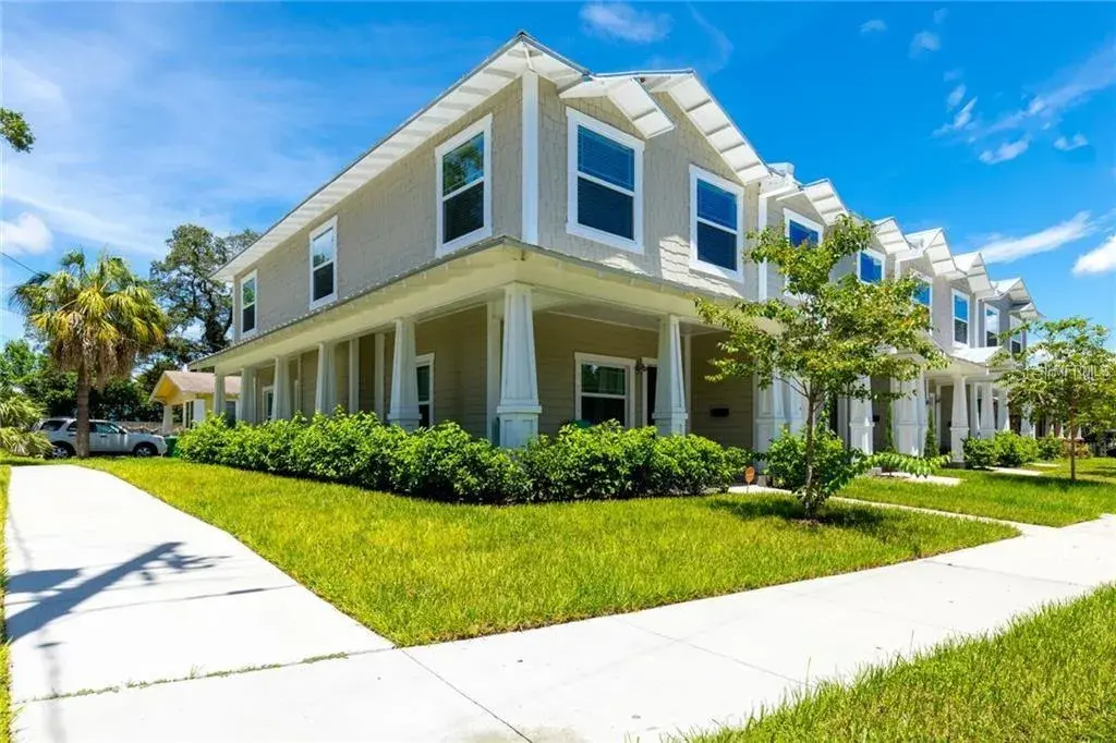 Property for sale at 121 W GIDDENS AVENUE, TAMPA, FL, 33603