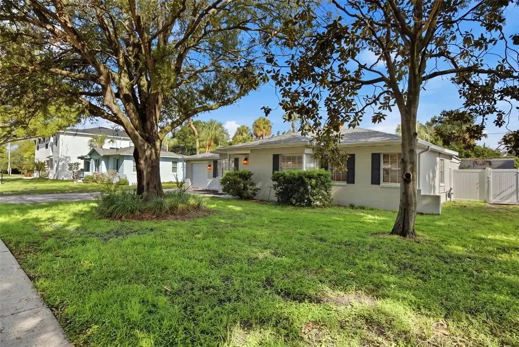 Property for sale at 4003 W EUCLID AVENUE, TAMPA, FL, 33629