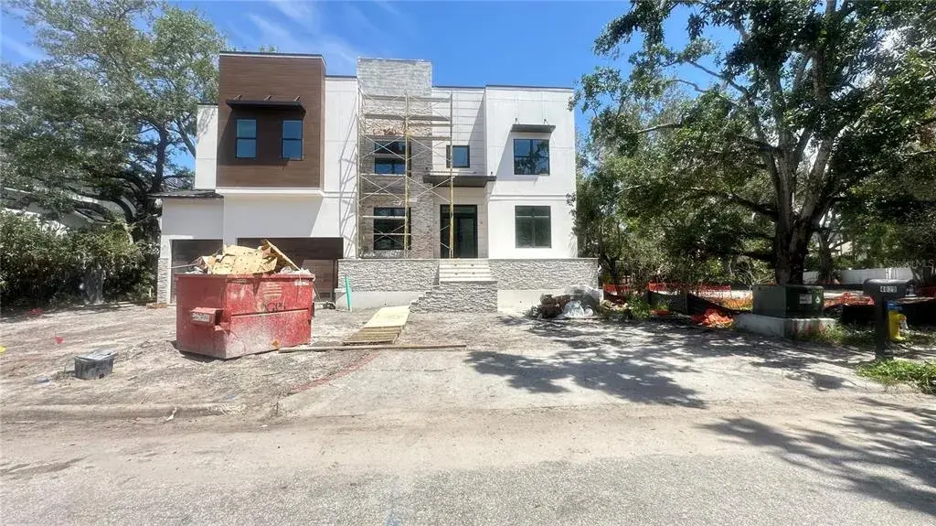 Property for sale at 4629 W LONGFELLOW AVENUE, TAMPA, FL, 33629