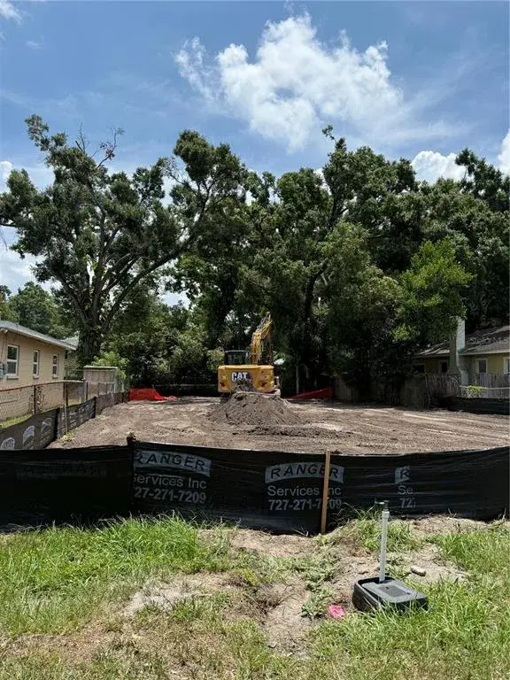 Property for sale at 2711 N MYRTLE AVENUE, TAMPA, FL, 33602