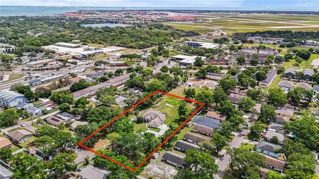 Property for sale at 3902 W ELROD AVENUE, TAMPA, FL, 33616