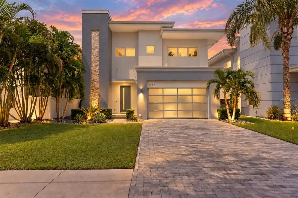 Property for sale at 3207 W PAUL AVENUE, TAMPA, FL, 33611
