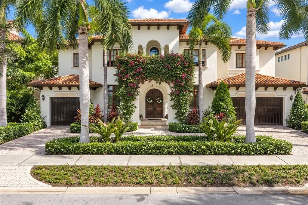 Property for sale at 5013 W SAN MIGUEL STREET, TAMPA, FL, 33629