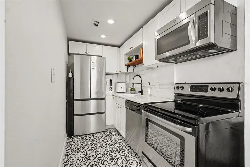 Property for sale at 2109 BAYSHORE BOULEVARD UNIT 609, TAMPA, FL, 33606