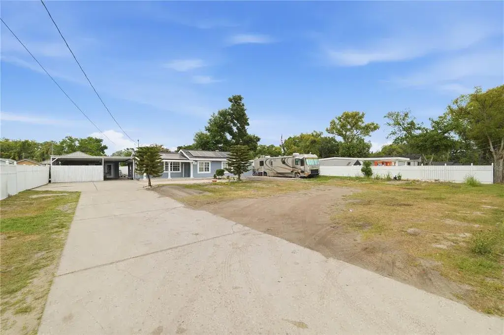 Property for sale at 1309 W ARCTIC STREET, TAMPA, FL, 33604