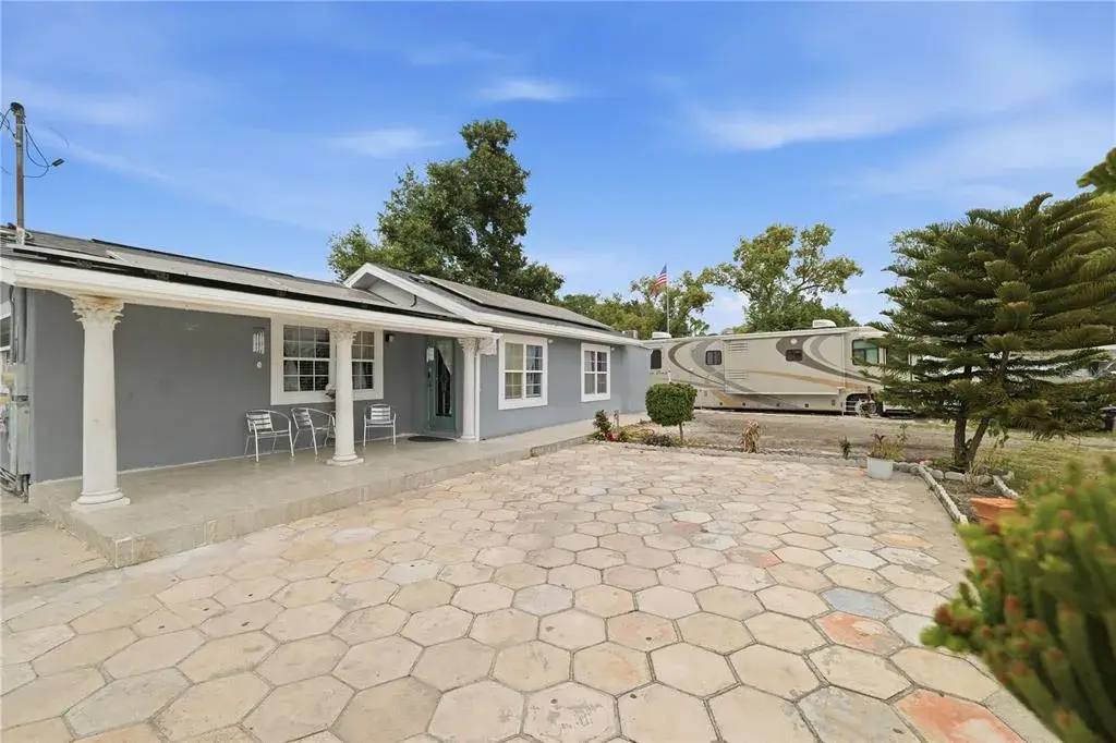 Property for sale at 1309 W ARCTIC STREET, TAMPA, FL, 33604