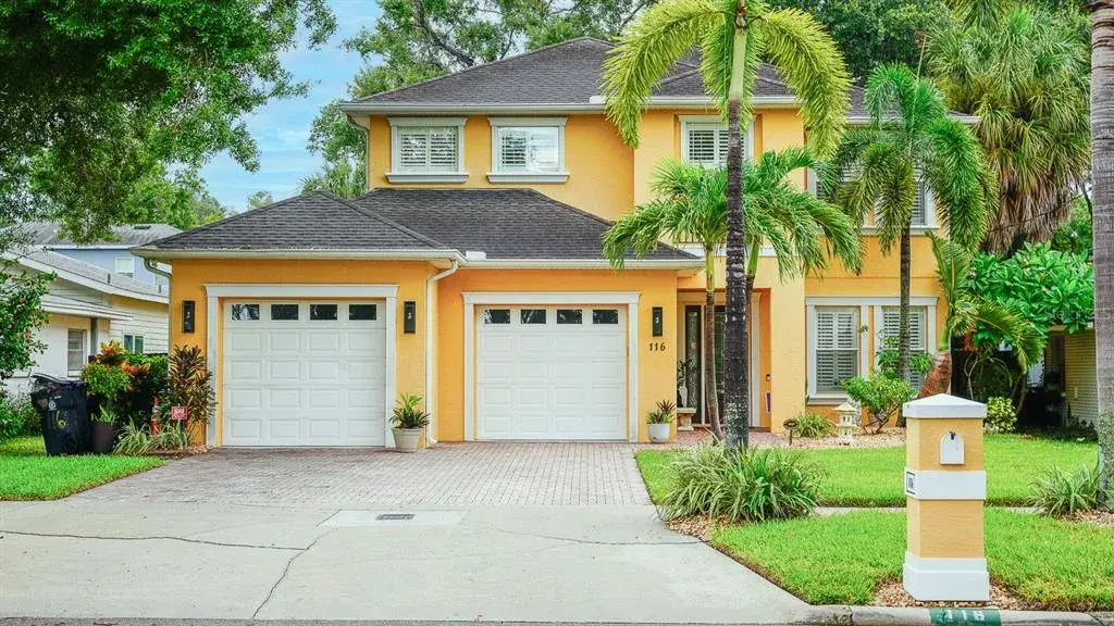 Almost 3700 SQ Feet 5BDR/3.5 Bath Pool Home