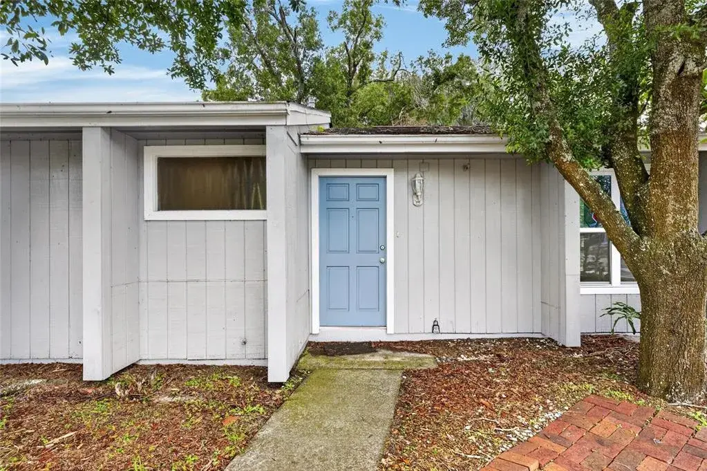 Property for sale at 5001 WHITEWAY DRIVE, TAMPA, FL, 33617