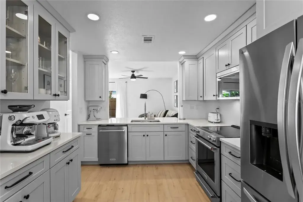 Property for sale at 409 S AUDUBON AVENUE UNIT 2, TAMPA, FL, 33609