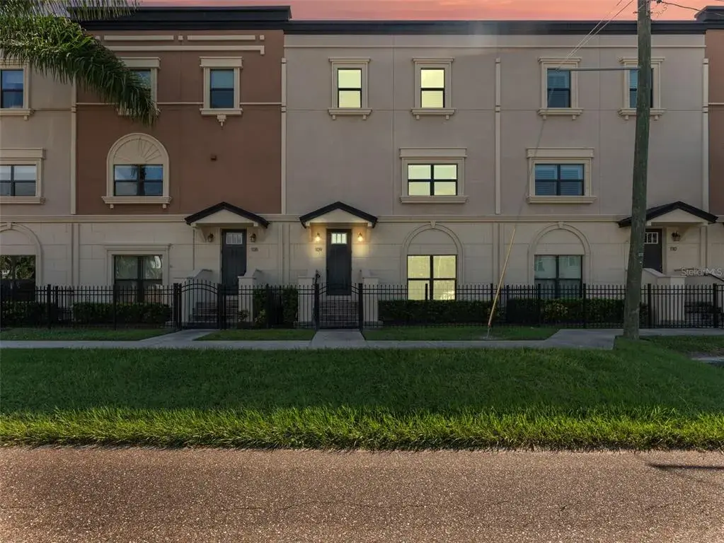 Property for sale at 3421 W HORATIO STREET UNIT 109, TAMPA, FL, 33609