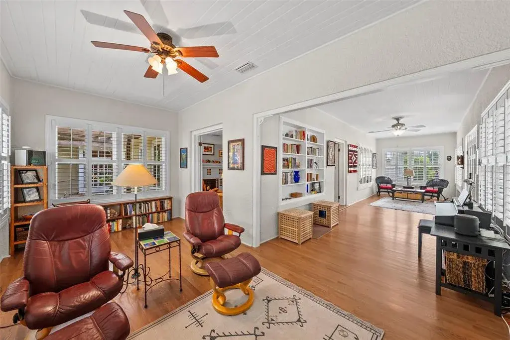Property for sale at 2915 W ANGELES STREET, TAMPA, FL, 33629