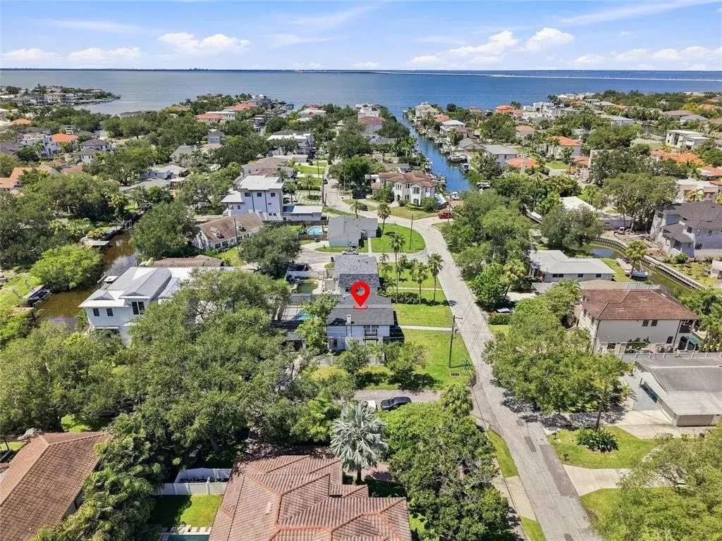 Property for sale at 4902 W SAN RAFAEL STREET, TAMPA, FL, 33629