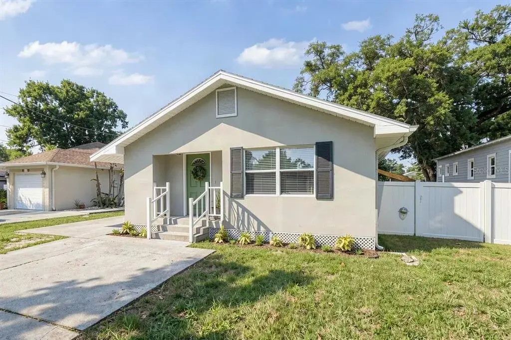 Property for sale at 3913 N LYNN AVENUE, TAMPA, FL, 33603