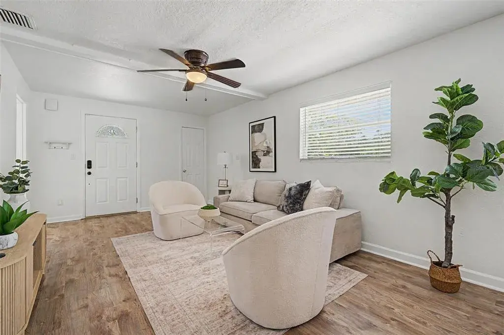 Property for sale at 3913 N LYNN AVENUE, TAMPA, FL, 33603