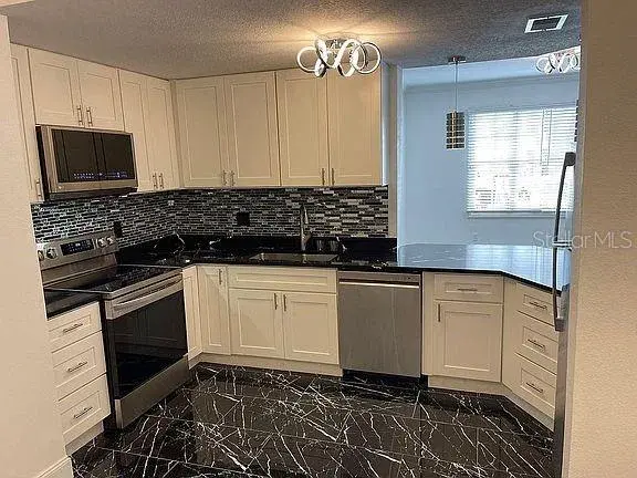 Property for sale at 501 KNIGHTS RUN AVENUE UNIT 2106, TAMPA, FL, 33602