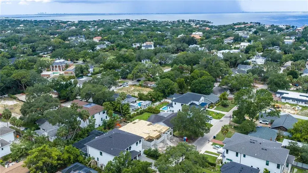 Property for sale at 4506 W MELROSE AVENUE, TAMPA, FL, 33629