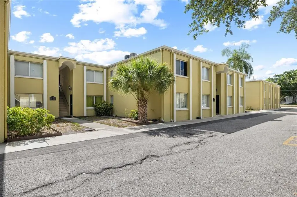Property for sale at 3206 W AZEELE STREET UNIT 227, TAMPA, FL, 33609