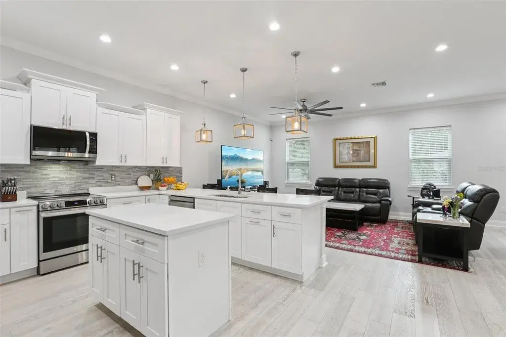 Property for sale at 714 S LOIS AVENUE, TAMPA, FL, 33609