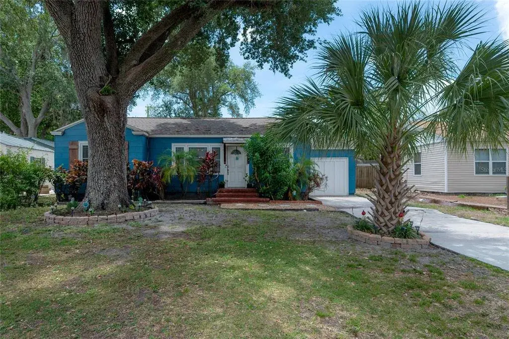 Property for sale at 912 CORNELIUS AVENUE, TAMPA, FL, 33603