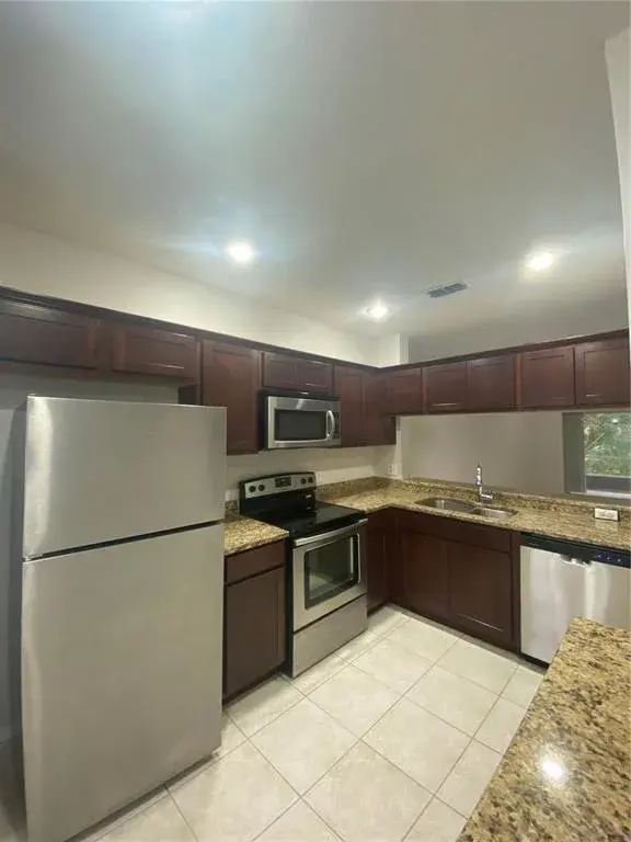 Property for sale at 8547 HUNTERS KEY CIR, TAMPA, FL, 33647