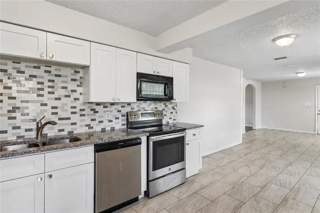 Property for sale at 9608 N 10TH STREET, TAMPA, FL, 33612